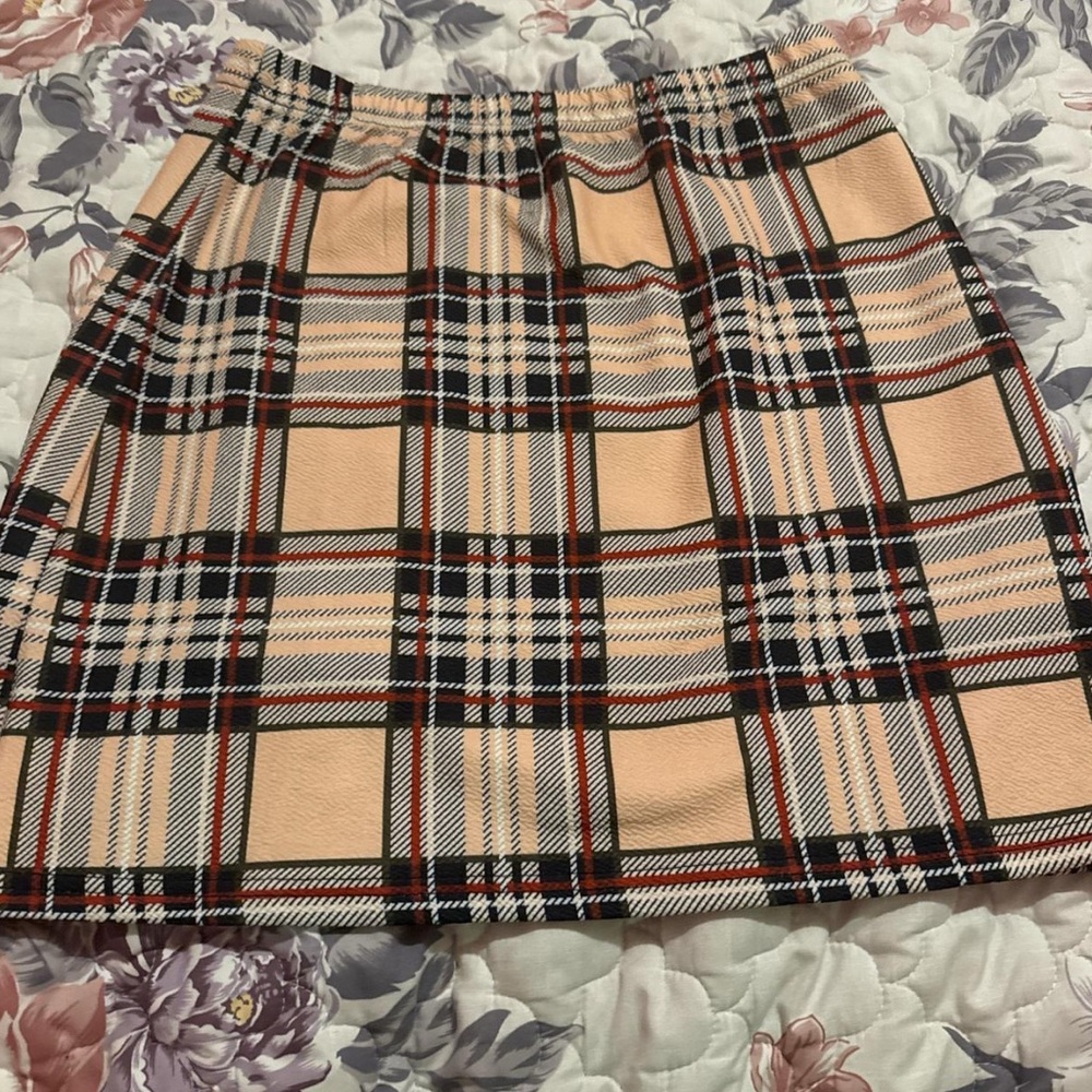 Plaid A-Line Skirt - Beige and Black